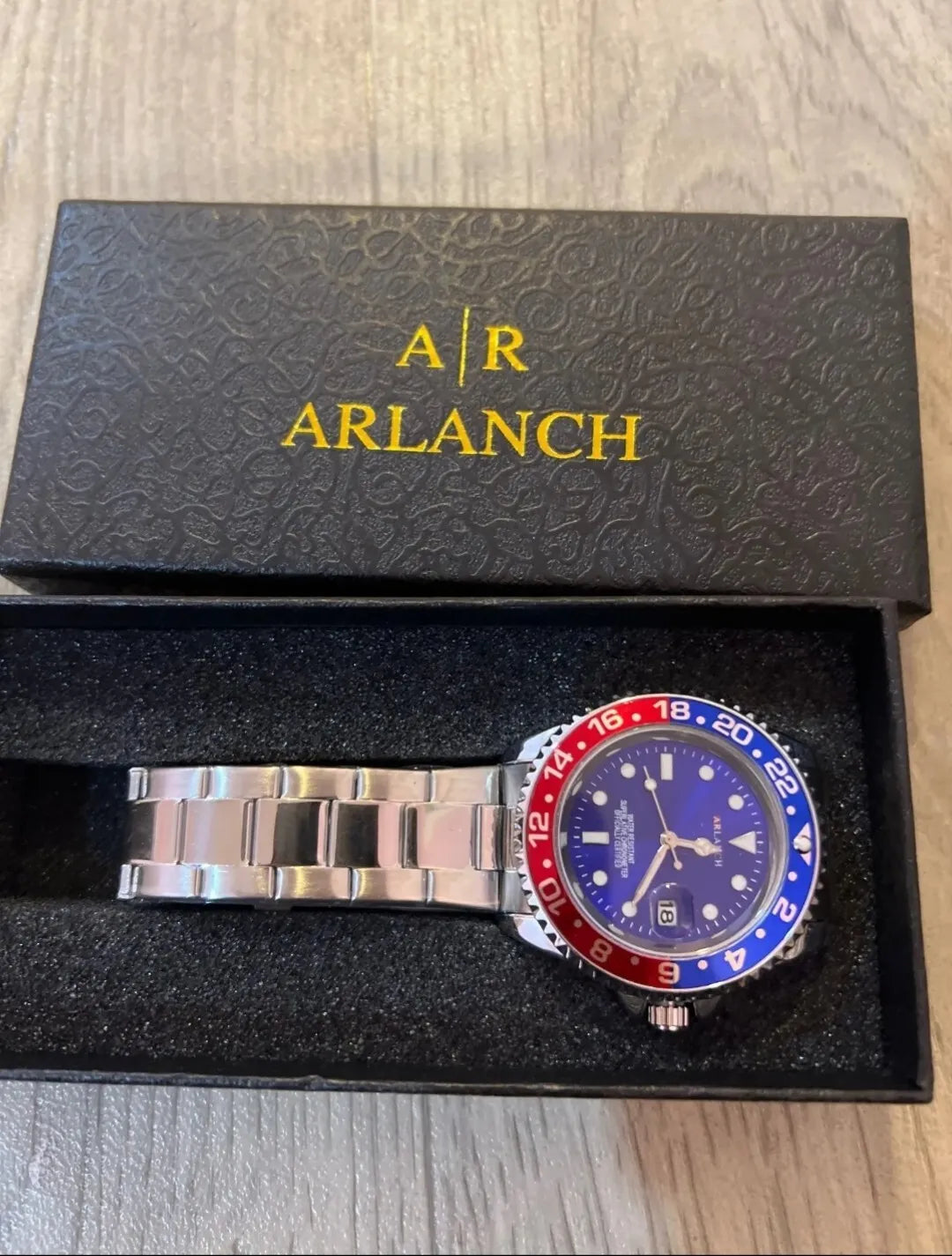 Arlanch Blue And Red Men's Watch